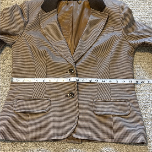 Trina Turk blazer - Picture 10 of 11